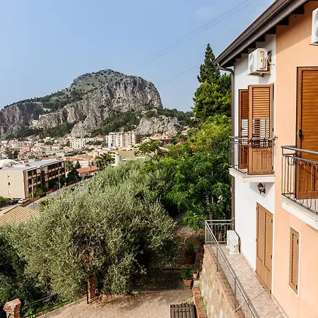 Terrazza Di Charme Sul Golfo Di Hébergement de vacances