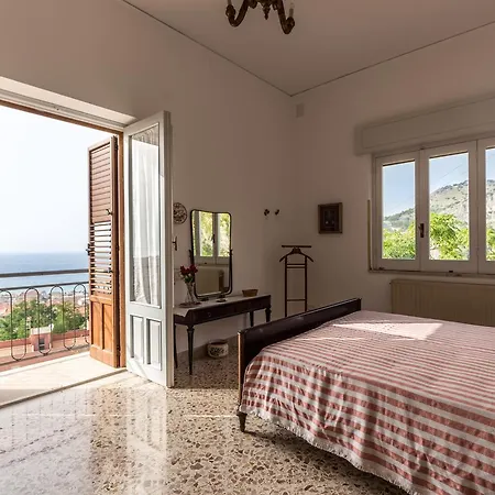 Terrazza Di Charme Sul Golfo Di Nyaraló *